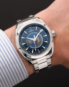 Omega Aqua Terra World Timer – stainless steel bracelet, world map dial.