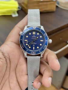 Omega Seamaster Diver Bond 007 No Time To Die first copy men’s watch – 43MM, automatic, stainless steel bracelet.