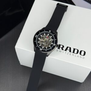 Rado Captain Cook 43MM first copy men’s watch – automatic, rubber strap, sapphire crystal glass.
