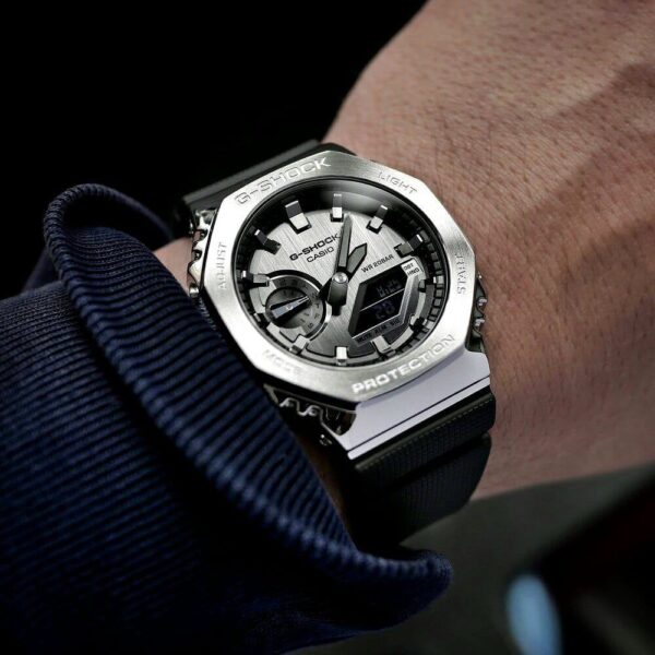 G-Shock GM2100 Unisex