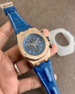 Audemars Piguet Royal Oak Chronograph Blue Dial 40mm Quartz - Image 4