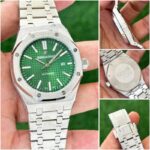 Audemars Piguet Royal Oak Green Dial 40MM Quartz - Image 2
