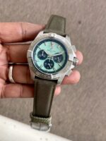 Breitling Avenger B01 Chronograph 44 Green Dial