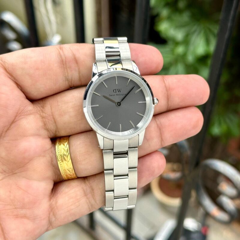 Daniel-Wellington-Timeless-Classic-Grey-Dial-32mm-Quartz-1 Daniel Wellington Timeless Classic Grey Dial 32mm Quartz - Image 1