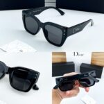Dior Square Sunglasses Black Plastic - Image 2