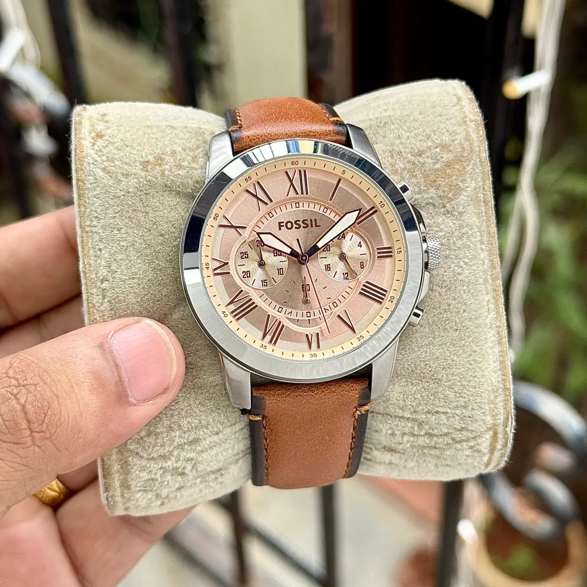 Fossil-Grant-Chronograph-44MM-Silver-Dial-Quartz-1 Fossil Grant Chronograph 44MM Silver Dial Quartz - Image 1