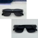 Gucci Square Black Sunglasses Plastic - Image 5