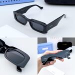Gucci Square Black Sunglasses Plastic Frame - Image 3