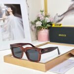 Gucci Wayfarer Women Black UV Protection