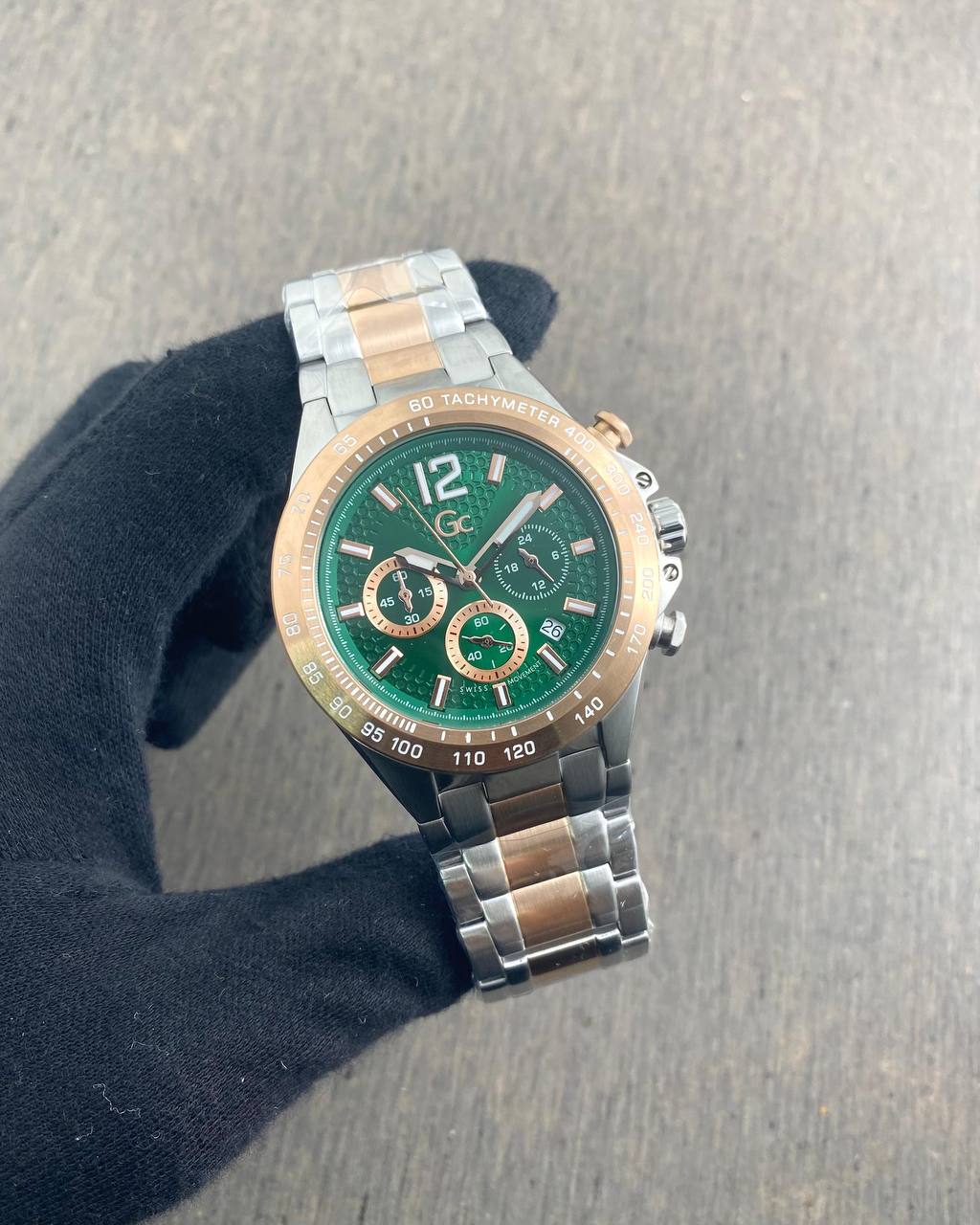 Guess-Audacious-Chrono-Green-Dial-44MM-Quartz-1 Guess Audacious Chrono Green Dial 44MM Quartz - Image 1