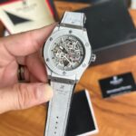 Hublot Fusion Grey Dial Automatic 40mm - Image 2