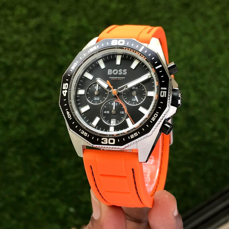 Hugo-Boss-Globetrotter-1513970-Black-Dial-Quartz-43mm-1 Hugo Boss Globetrotter 1513970 Black Dial Quartz 43mm - Image 1