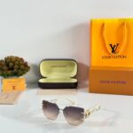 Louis Vuitton 8081 Square Cream-White Brown Gradient