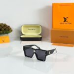 Louis Vuitton Cyclone 6007 Black Sunglasses