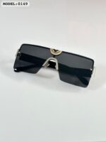 Louis Vuitton LV Sunglasses Black - Image 3