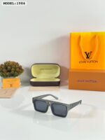 Louis Vuitton Square Black Sunglasses 1984 Plastic