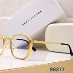 Marc Jacobs Gold Square Black Frame Sunglasses - Image 4