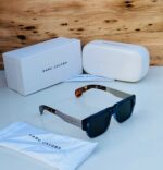Marc Jacobs Signature Square Gradient Black-Gold Sunglasses