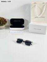 Marc Jacobs Sunglasses Men Black Frame Grey Lens - Image 4