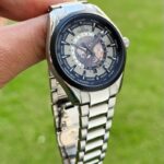 Omega Seamaster 7AAA Silver Dial Automatic 40mm