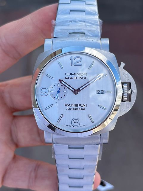 Panerai-PAM00978-44MM-White-Dial-Chronograph-Automatic-1 Panerai PAM00978 44MM White Dial Chronograph Automatic - Image 1