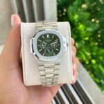 Patek Philippe Chronograph Green 42mm Automatic - Image 4
