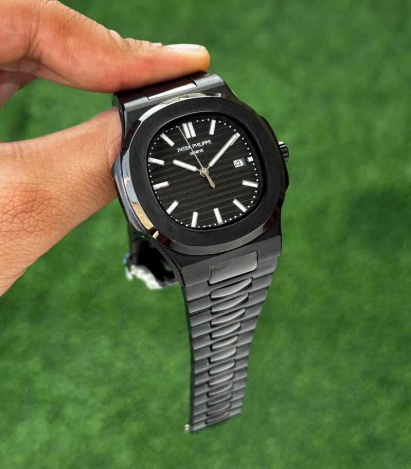 Patek-Philippe-Nautilus-Black-40mm-Quartz-7AAA-1 Patek Philippe Nautilus Black 40mm Quartz 7AAA - Image 1