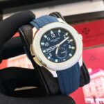 Patek Philippe Nautilus Blue 40MM Automatic - Image 2