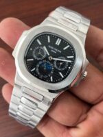 Patek Philippe Nautilus Blue Automatic 40MM - Image 2