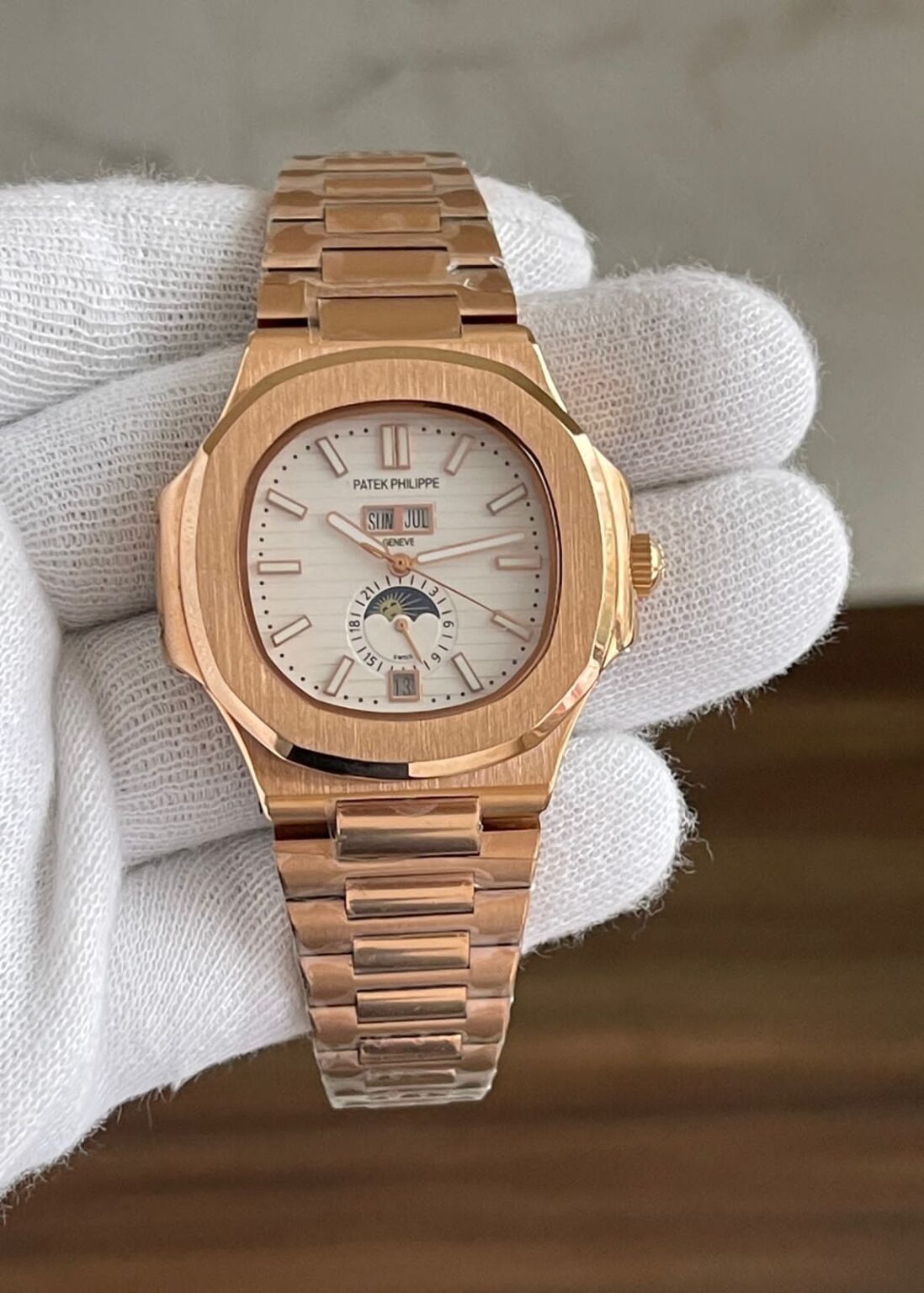 Patek-Philippe-Nautilus-Moonphase-White-Sun-40mm-Automatic-1 Patek Philippe Nautilus Moonphase White Sun 40mm Automatic - Image 1