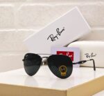 Ray-Ban Aviator Black-Green Metal Frame
