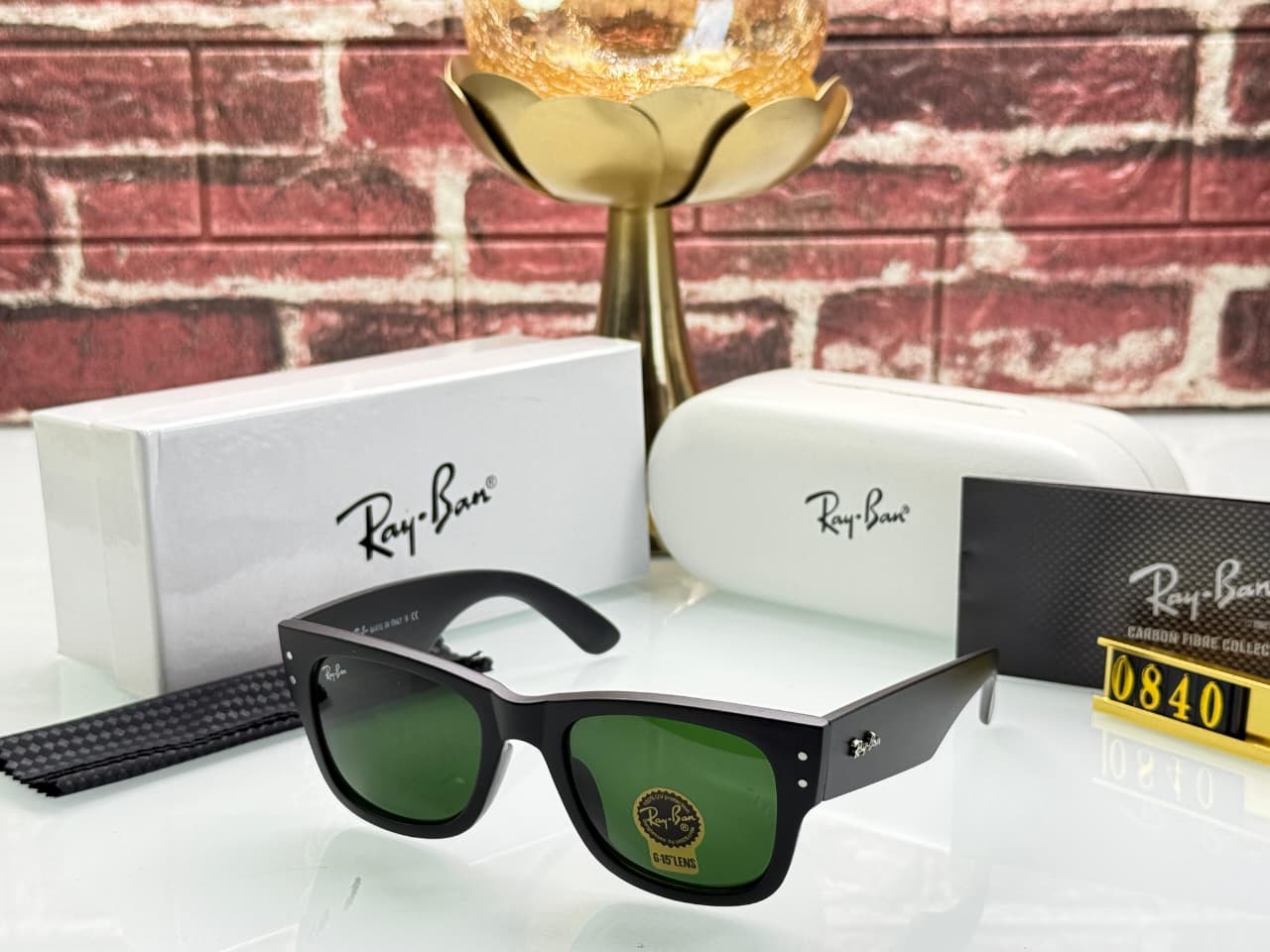 Ray-Ban-Carbon-Fibre-Sunglasses-Black-Green-1 Ray-Ban Carbon Fibre Sunglasses Black-Green - Image 1