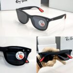 Ray-Ban Wayfarer Black Polarized - Image 3