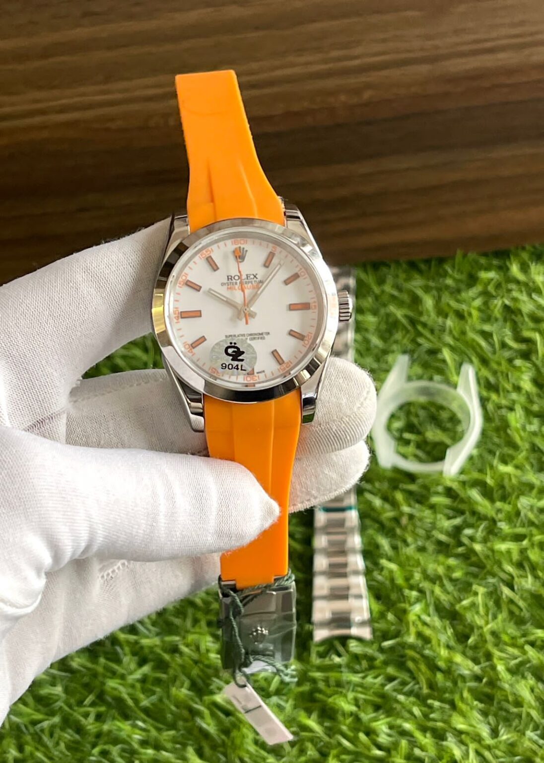 Rolex-Oyster-Perpetual-Milgauss-White-40MM-Automatic-1 Rolex Oyster Perpetual Milgauss White 40MM Automatic - Image 1