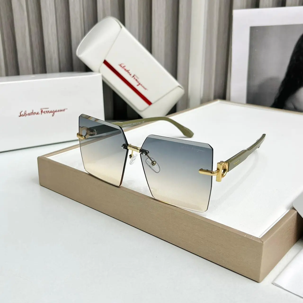 Salvatore-Ferragamo-Rimless-Square-Gradient-Sunglasses-1 Salvatore Ferragamo Rimless Square Gradient Sunglasses - Image 1