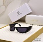 Versace 8891 Rectangular Sunglasses Black-Red - Image 3