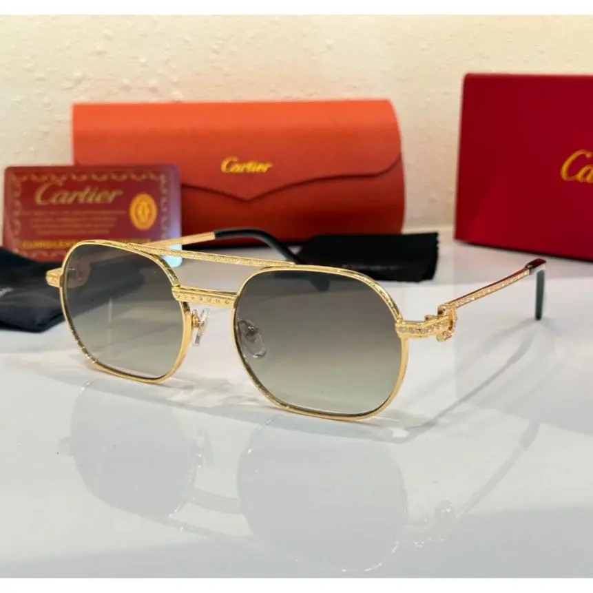 image_1 Cartier Tinted Green Unisex Sunglass - Frame Material: AAA, Size: Universal - Image 1