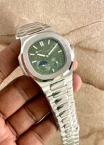 Patek Philippe Nautilus 5712/1A-001 Blue Dial Automatic 40MM - Image 2